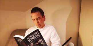 Jeg leser Selvfølelsens Psykologi